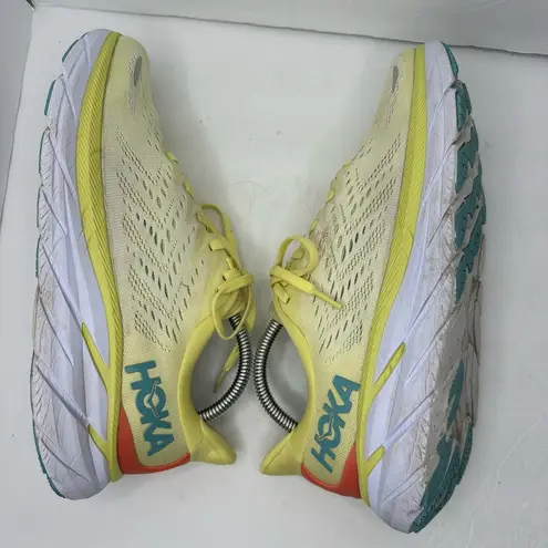 Hoka  Womens size 9.5 B Clifton 8 Yellow Running Sneakers 1119394