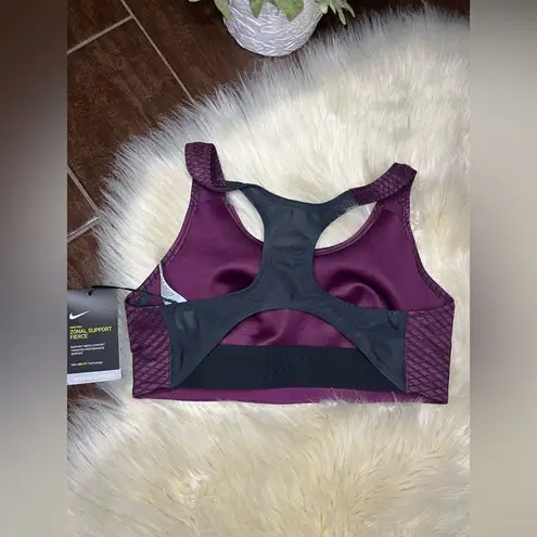 Nike  Pro zonal support fierce medium support  sports bra sz small