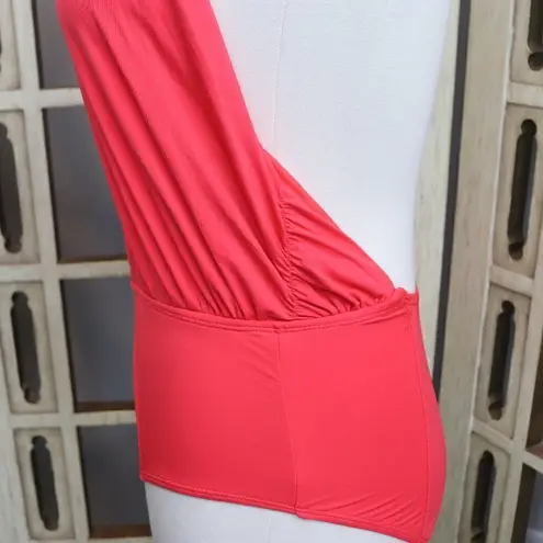 ENVYA Kaleen Front Cross Halter Neck One