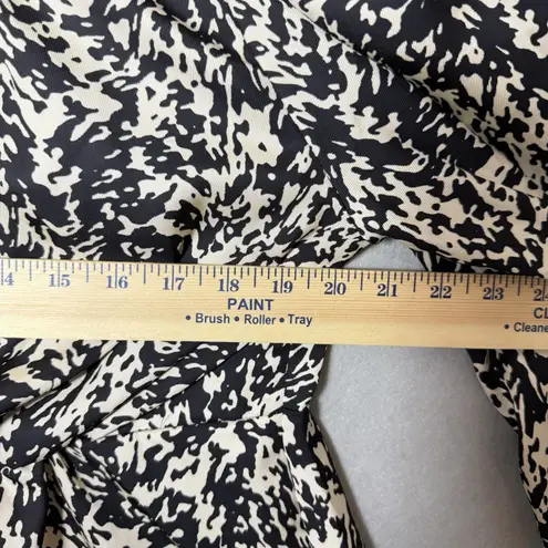 Gibson Latimer Black and Beige Long-Sleeve V-neck Blouse Size L