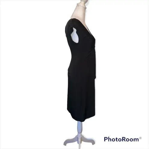 LIZZATTI Petite Black Cap Sleeve V