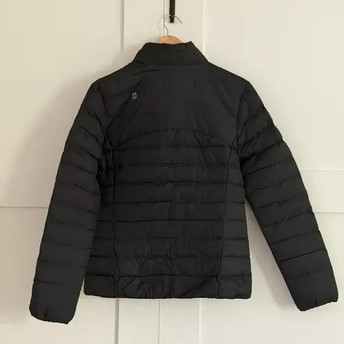FIGS  On-Shift Packable Puffer Jacket in Black, Size Small