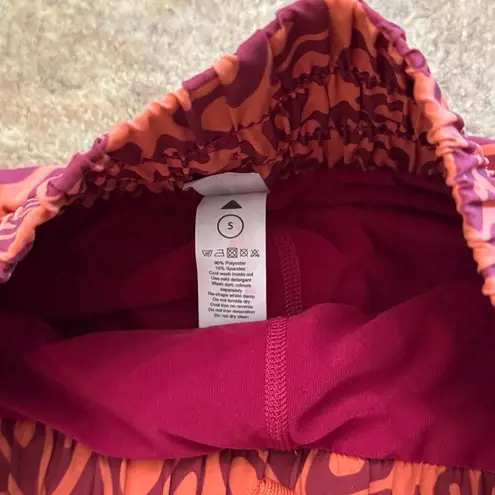Vitality x Cosmopolitan Vista Shorts Wildberry Size Small Orange