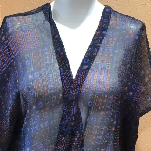 Sun & Shadow  open beach cover up - Image 3