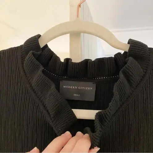 Modern Citizen Madelyn Ruffle Trim Midi Dress in Black Size S