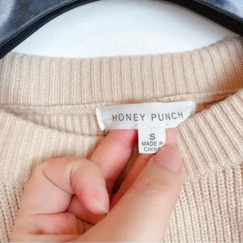 Honey Punch  Beige Sweater