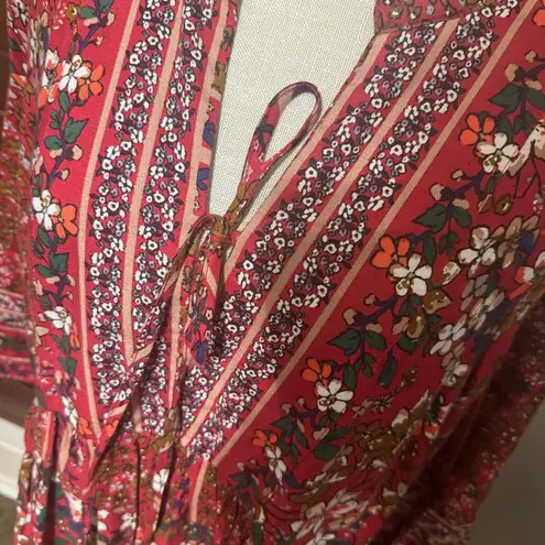 JODIFL Red Floral Maxi Dress Lace up V-Neck sz L boho hippie Long side slits