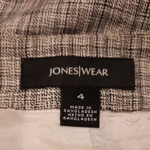 Jones Wear  Jacket Size 4