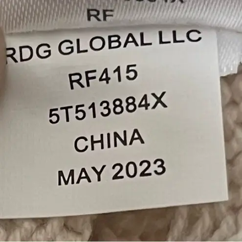 Freshman 1996 open knit partially lined skirt, size Medium. Had 11” each side.