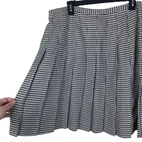 Briggs New York Vintage Briggs Women’s Size 22W Houndstooth Black White Pleated Schoolgirl Skirt