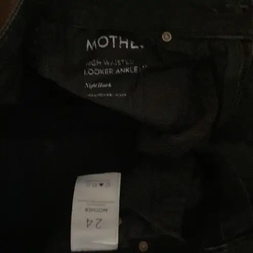 MOTHER HIGH WAISTED LOOKER ANKLE FRAY IN NIGHT HAWK FADED ACID WASHED LOOK Black Size 24