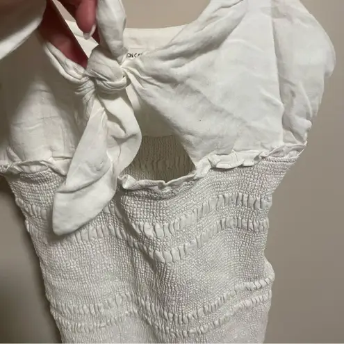 Adalene White Smocked Tie