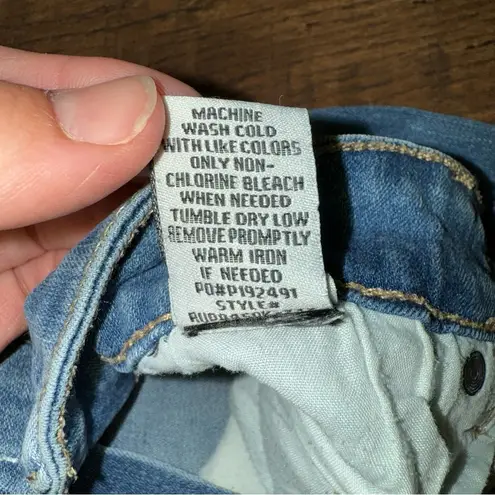 Almost Famous  Distressed Skinny Blue Jeans