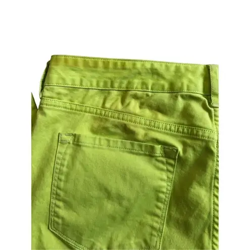 Tahari LIMON GREEN skinny pants size 4/28