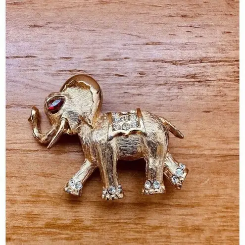 Red/White Rhinestone Elephant Brooch Pin Gold Tone Figural Pin Jungle Animal 2"