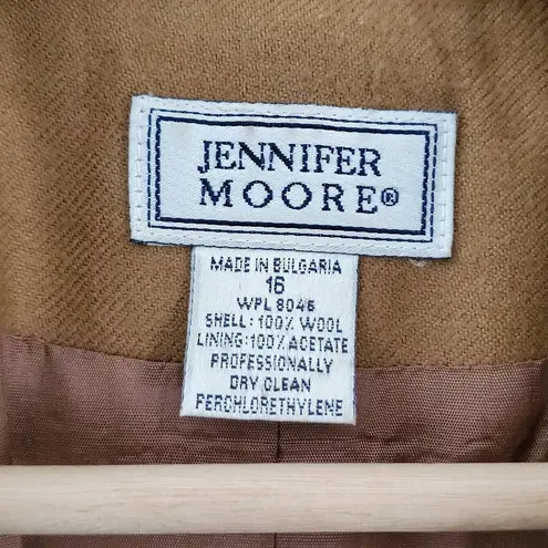 Jennifer Moore  Vintage Classic Tan Wool Blazer 16