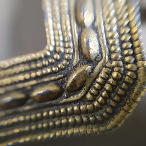 Tiptoe Set Gold Tone Ornate Rectangular Shoe Clips Scraf Art Deco Vintage Pair