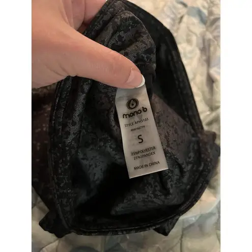 Mono B Black Foil Camo Leggings Size Small Brand New With Tags