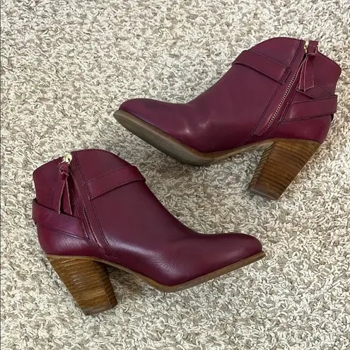 Boden Wine / Burgundy Ankle Boots with Chunky Stacked Heel