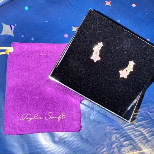 Taylor Swift NWT Official Speak Now Sparks Fly Rhinestone Star Earrings