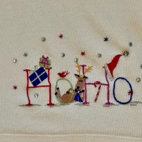 White Stag SZ L Holiday Embroidered Snow HoHo Tee Party Long Sleeve Winter Top
