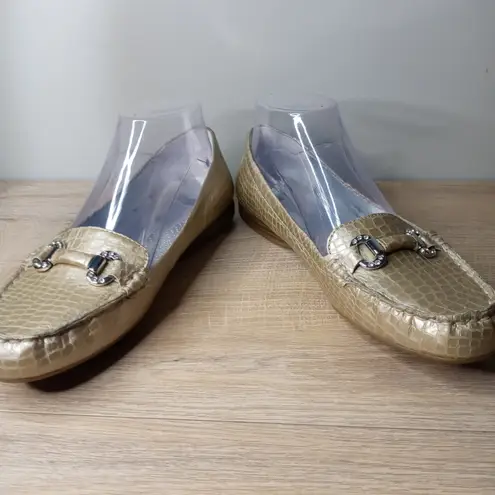 White Mountain Loafers Womens Gold Croc Embossed Metallic Flats Size 8M