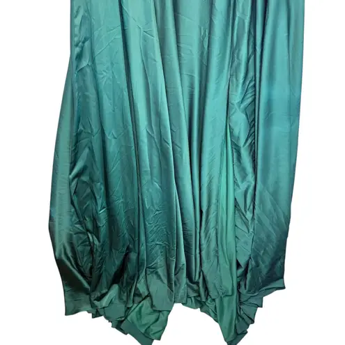 IEENA for MAC DUGGAL Emerald Green V Neck Long Sleeve High Slit Gown Evening 20W