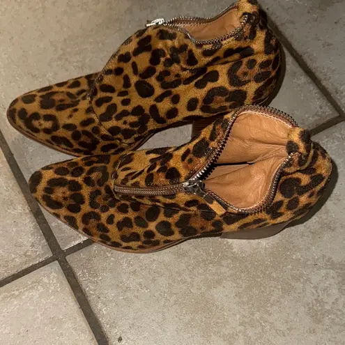 Beast Fashion Leopard Print Ankle Booties