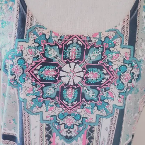 Live and let live  medallion tee size medium - Image 3