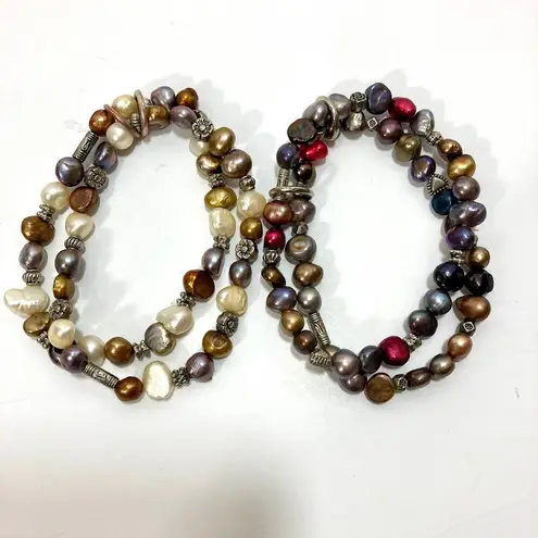 Multicolored faux pearl stretch bracelet W/ metallic beads one size fits most