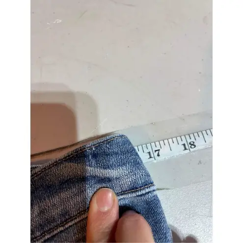 Loft  Women's Relaxed Fit Skinny Cropped Jeans Blue Denim Medium Wash Size‎ 27/4