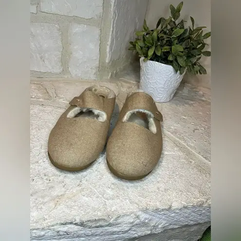 REVITALIGN Oceanside Camel Comfort Slipper sz 12 Tan