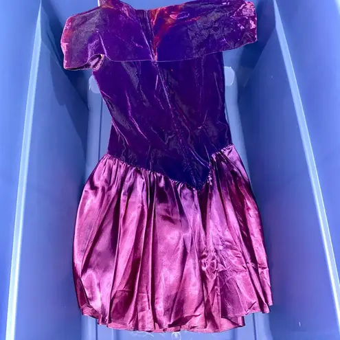 Steppin’ Out Purple Vintage Formal Dress Size undefined