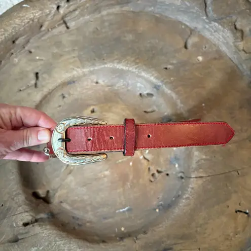 Thomas Wright oxblood leather beaded women's belt Southwest size small Red