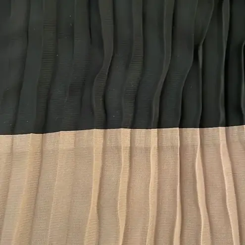 IMAN Black Pleated Color Block Maxi Dress Size Medium Lined
