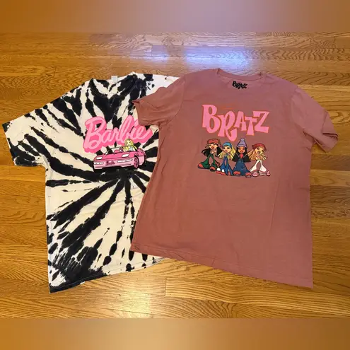 NWOT Bratz Graffiti short sleeve oversized T shirt size XL Size M