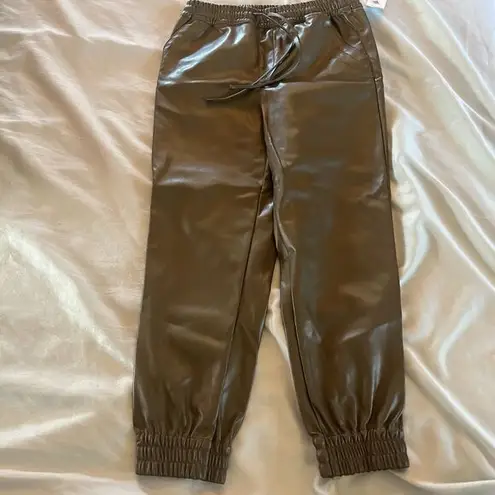 Dollhouse NWT Faux Vegan Leather Joggers Pants Green ( Brand) Size Medium