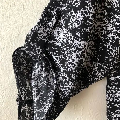 Decree Womens Tunic Blouse 3/4 Sleeves Black & White