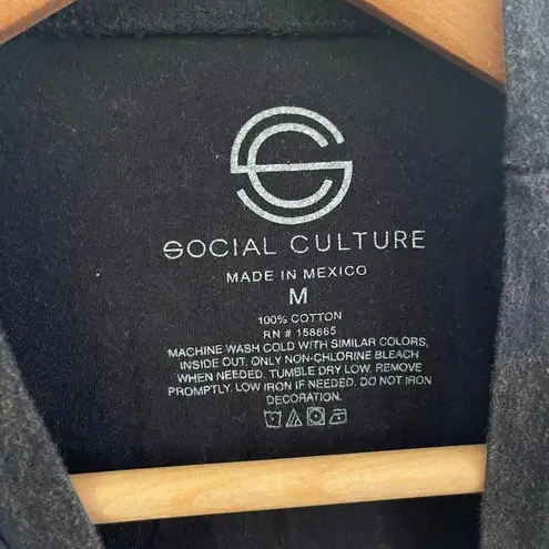 Women’s Día de los muertos (Day of the Dead) black crop top Medium