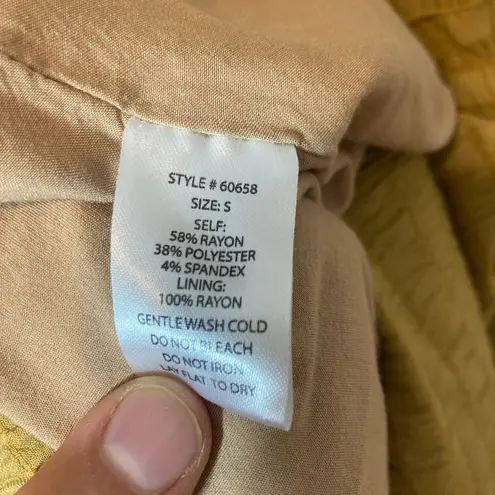 Carly Jean Los Angeles Mustard Yellow Sleeveless Ruffle Trim Tiered Shift Dress