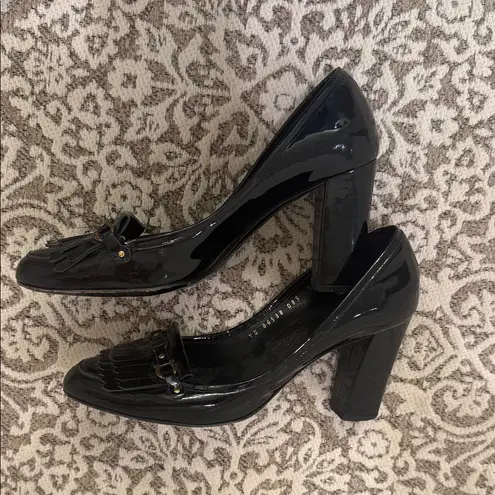 Salvatore Ferragamo Black patent leather women’s closed toed heels! Size 8.5!
