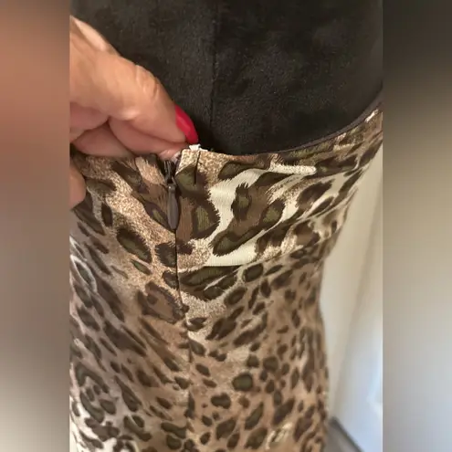 Byer California B Wear  Sleeveless Leopard Print Blouse size Medium - Image 4