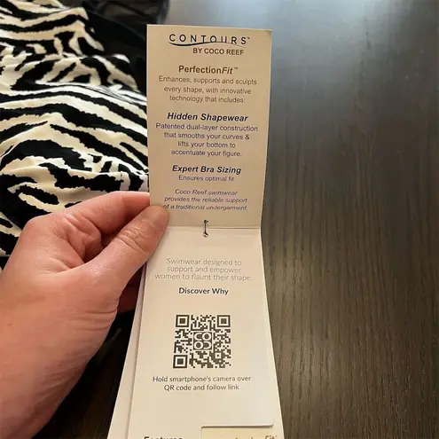 Coco reef Women's Zebra Stripe One-Piece Swimsuit Black Size 14 Tummy Control