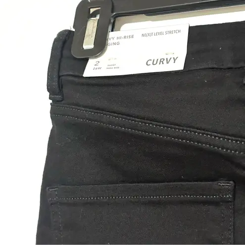 American Eagle NWT  Curvy High Rise Jegging 2 Short