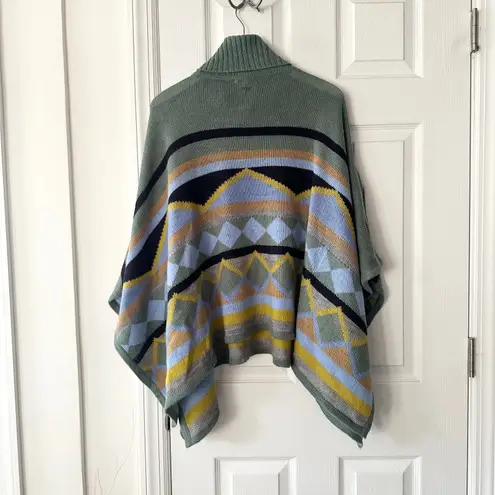 Tyler Boe Turtleneck Wool Alpaca Blend Green Geo Print Capelet Poncho Large - Image 9