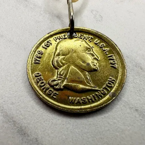 George Washington Coin Chain Belt Gold Tone Y2K Small/Medium (S/M) ✨