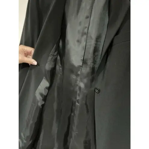 Lord and Taylor Woman’s Black Blazer Jacket Lined Size 16