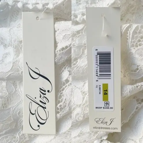 Eliza J NWT Fit & Flare Ivory White Lace Flutter Sleeve Short Dress Size 14 NEW