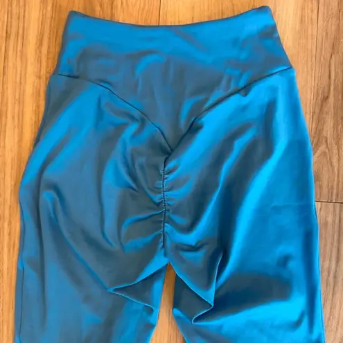 Gym Shark Ruched Leggings
