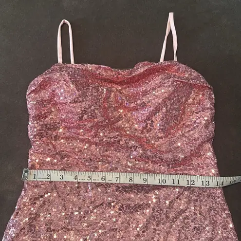 Women’s Pink Sequined Short Homecoming Party Dress Ruffle Hem CorsetBack Size 8